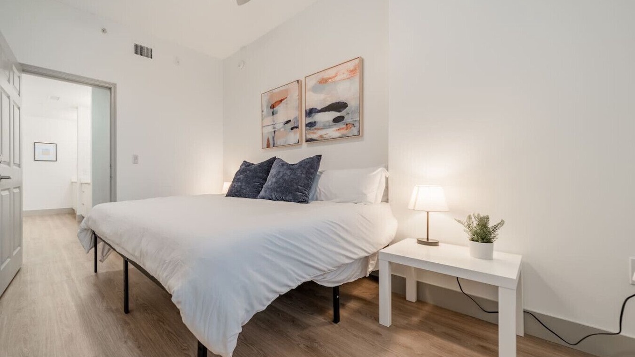 Photo of Bedroom in Charlotte Center City