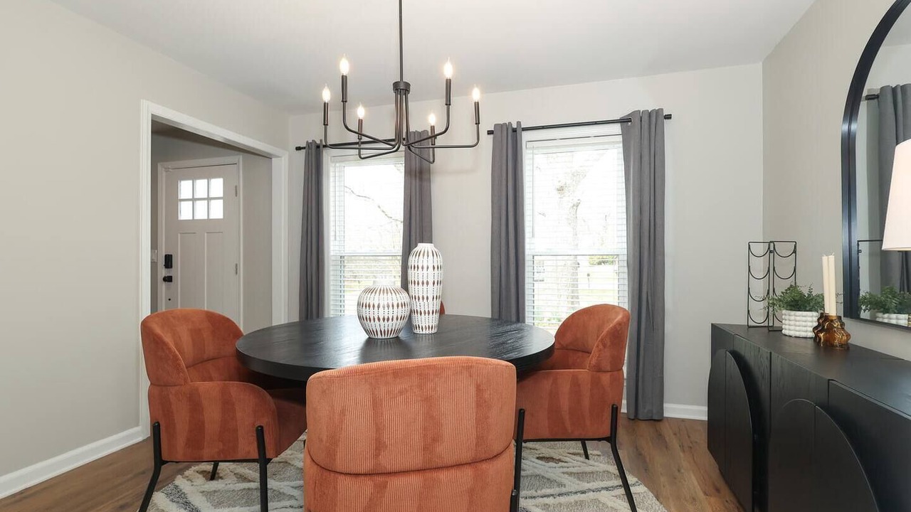 Photo of Livingroom in Harrisburg