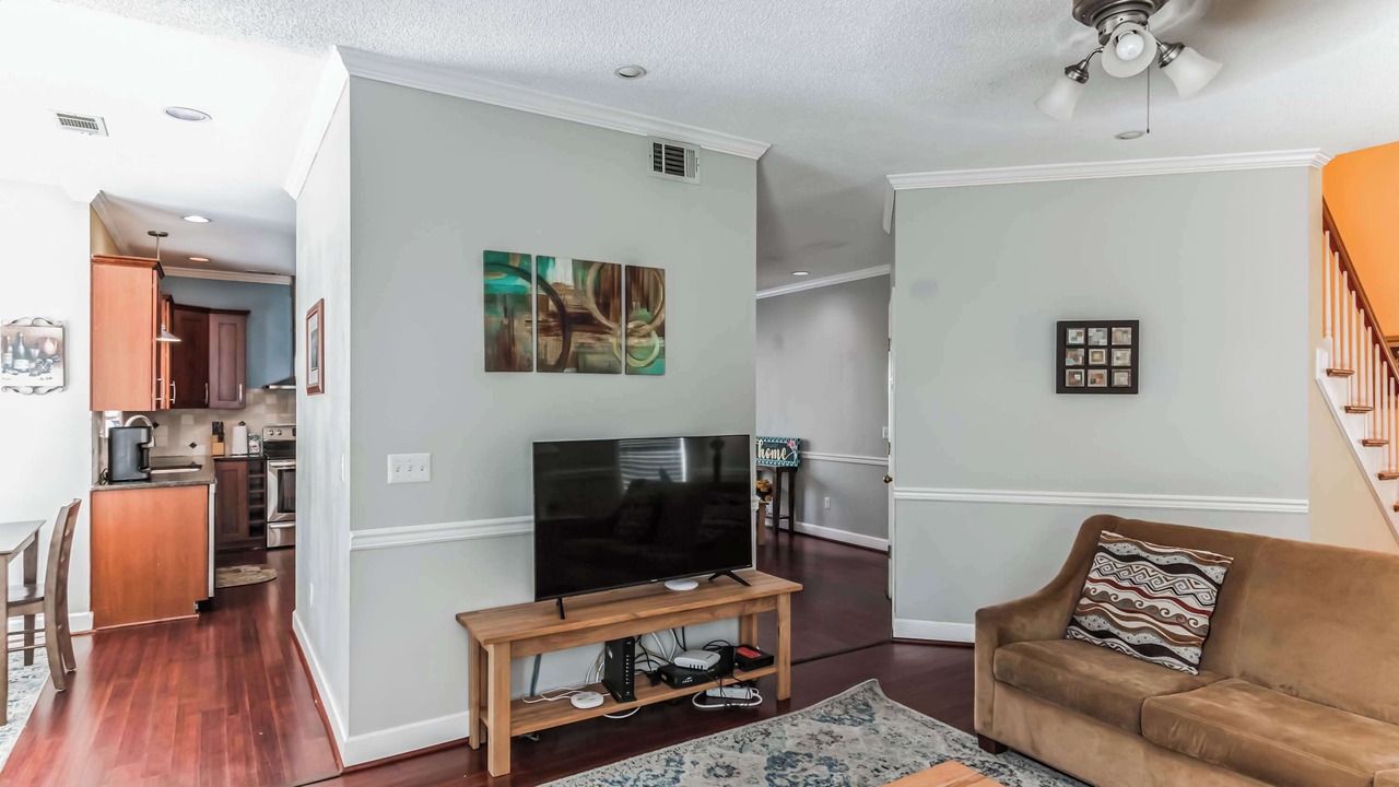 Photo of Livingroom in Savannah