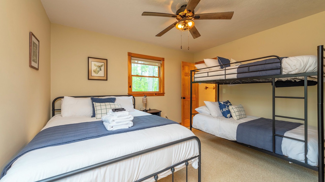 Photo of Bedroom in Burnsville