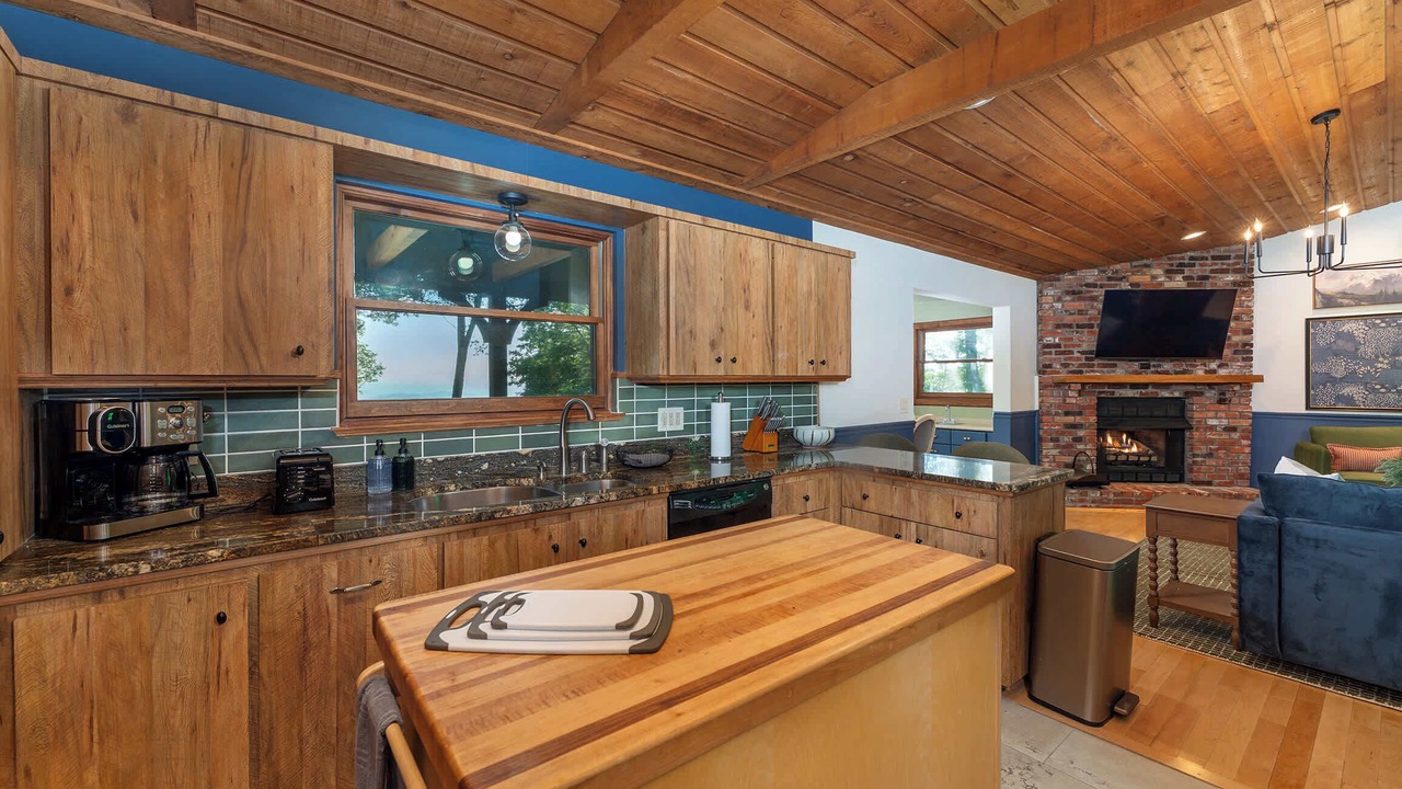 Photo of Bedroom in Wolf Laurel