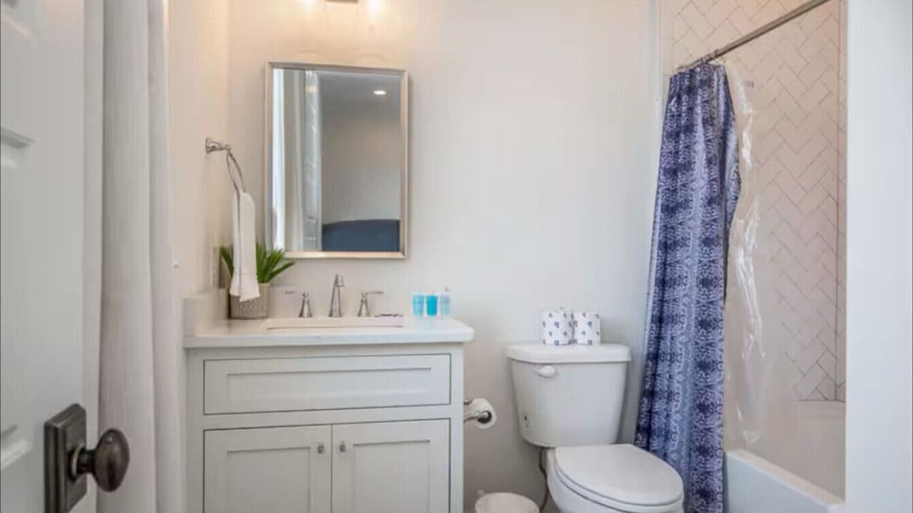 Photo of Bathroom in Rolling Mill Hill