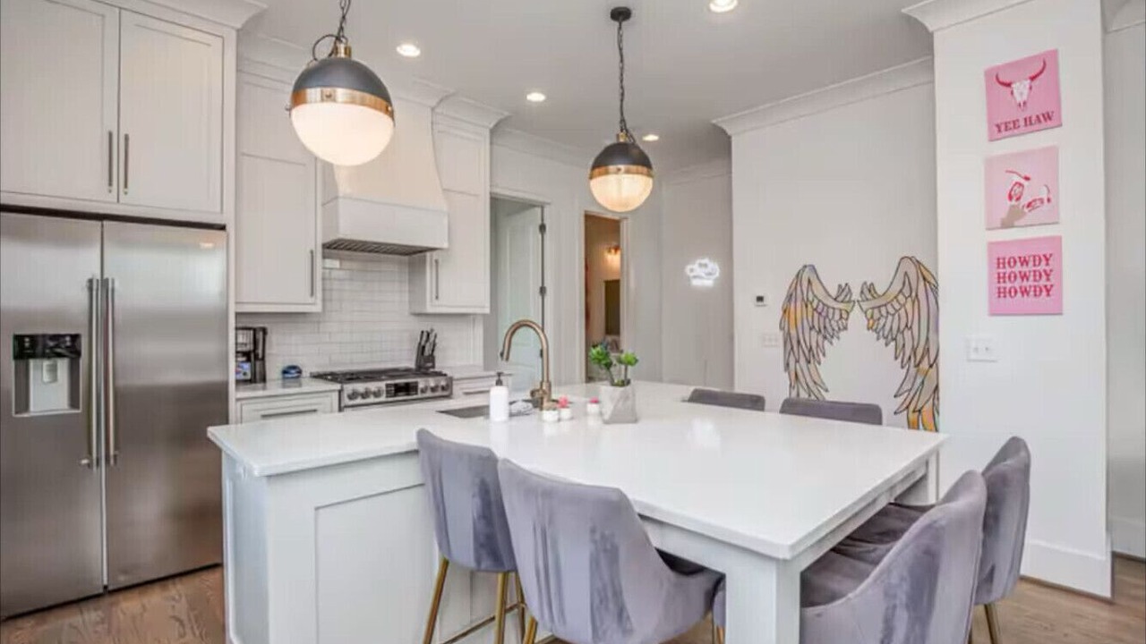Photo of Kitchen in Rolling Mill Hill