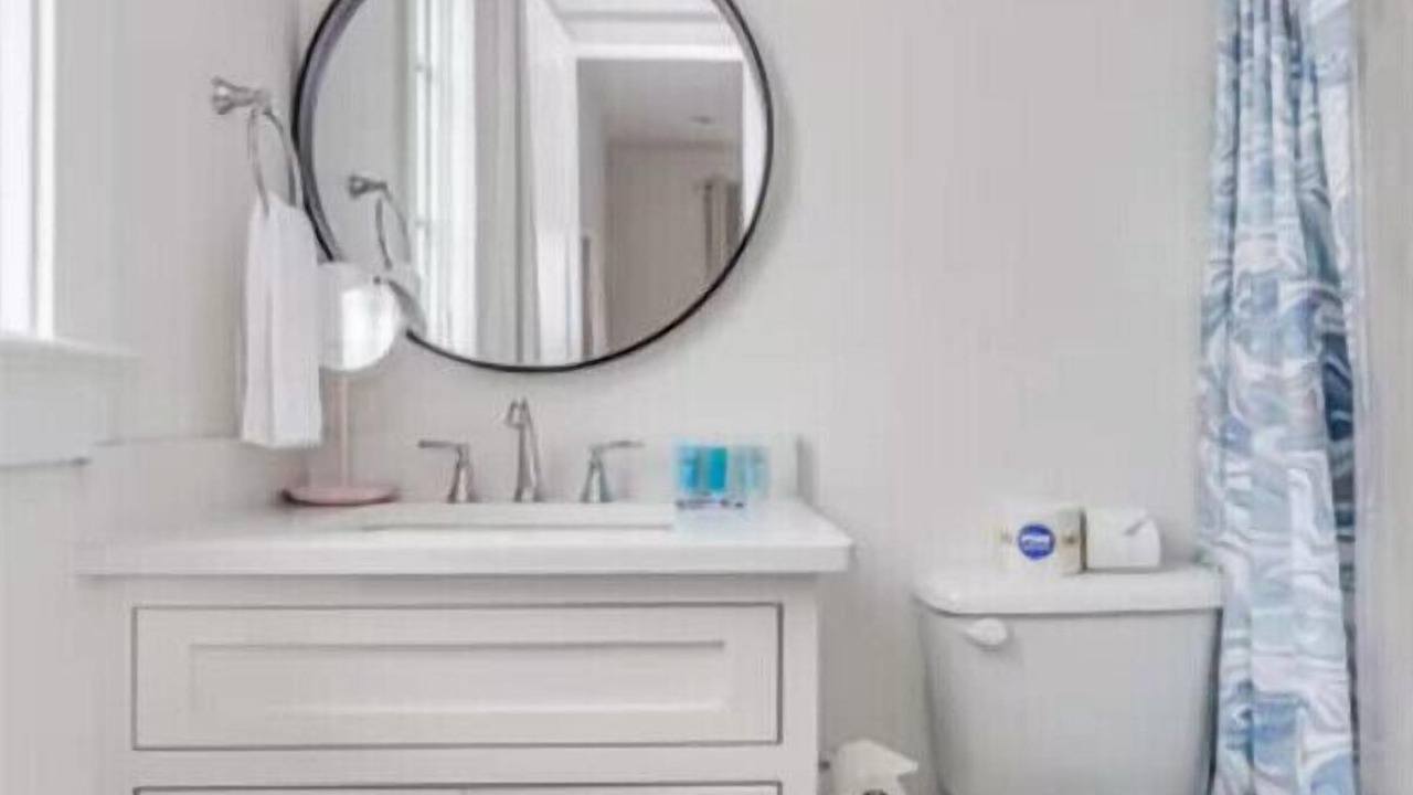 Photo of Bathroom in Rolling Mill Hill