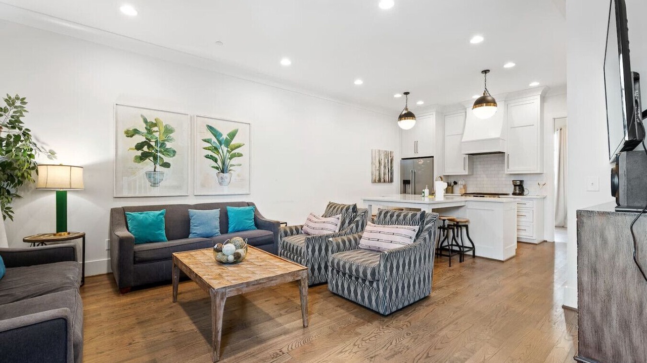 Photo of Livingroom in Rolling Mill Hill