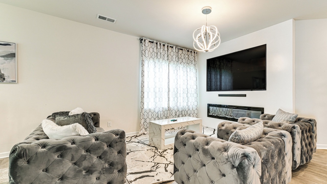 Photo of Livingroom in Paw Creek