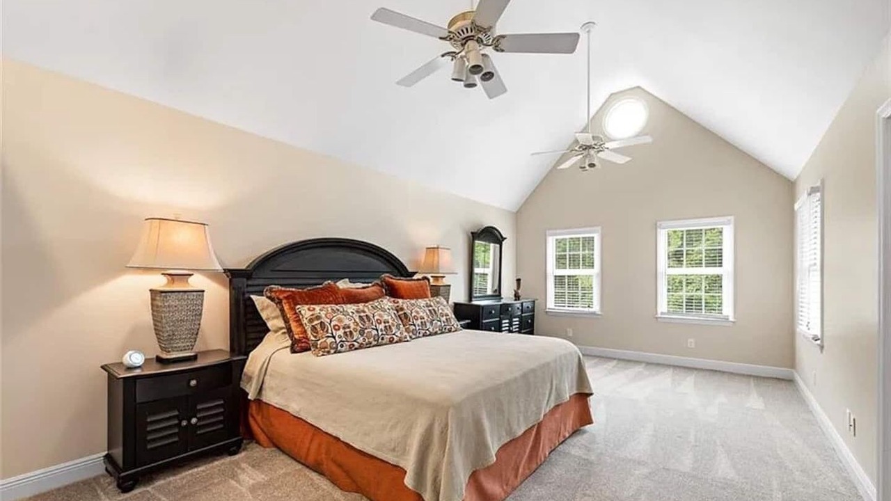 Photo of Bedroom in New London