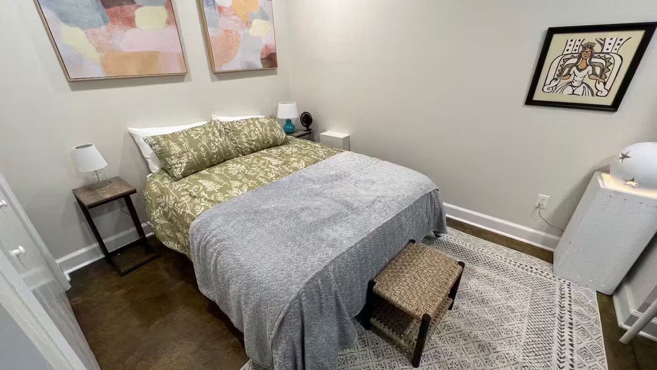 Photo of Bedroom in Oakley
