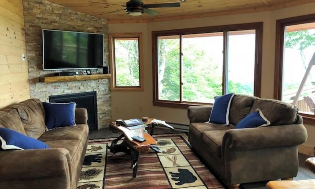 Photo of Bedroom in Beech Mountain