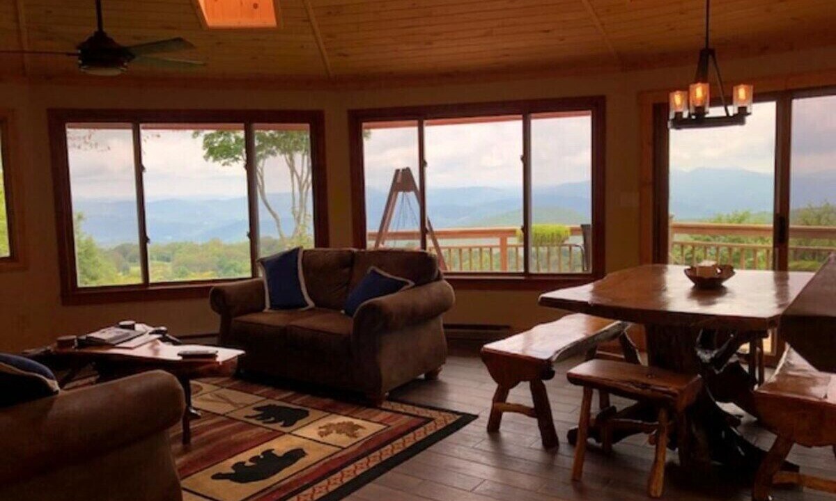 Photo of Bedroom in Beech Mountain