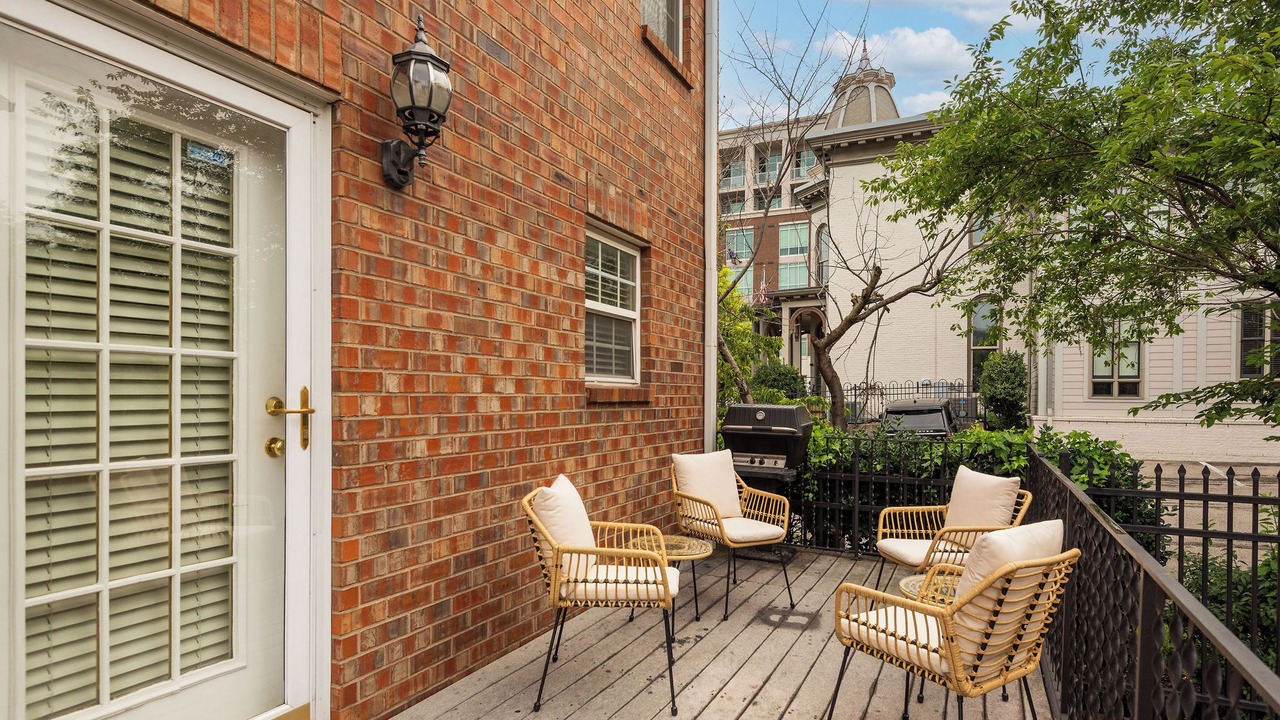 Photo of Patio Balcony in Rutledge Hill