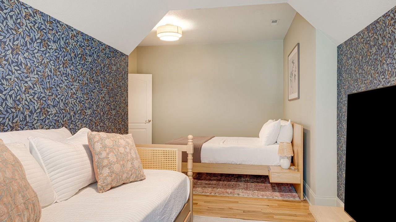 Photo of Bedroom in Asheville