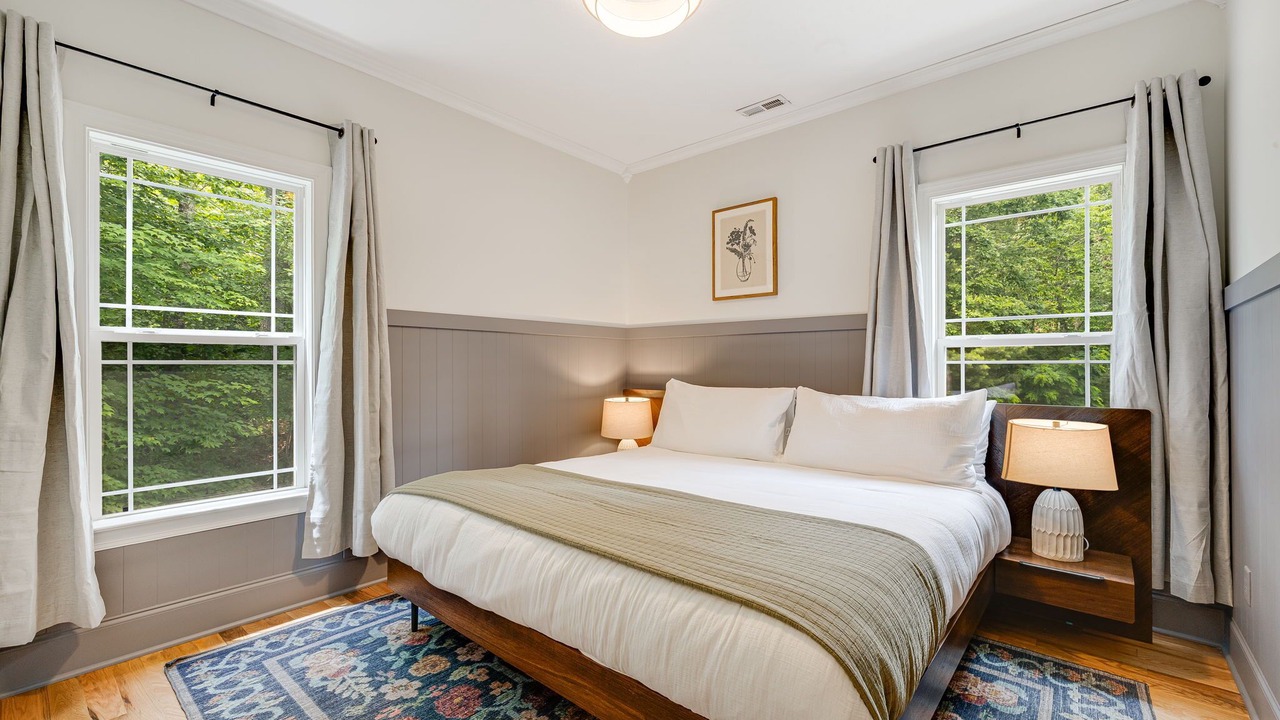 Photo of Bedroom in Asheville
