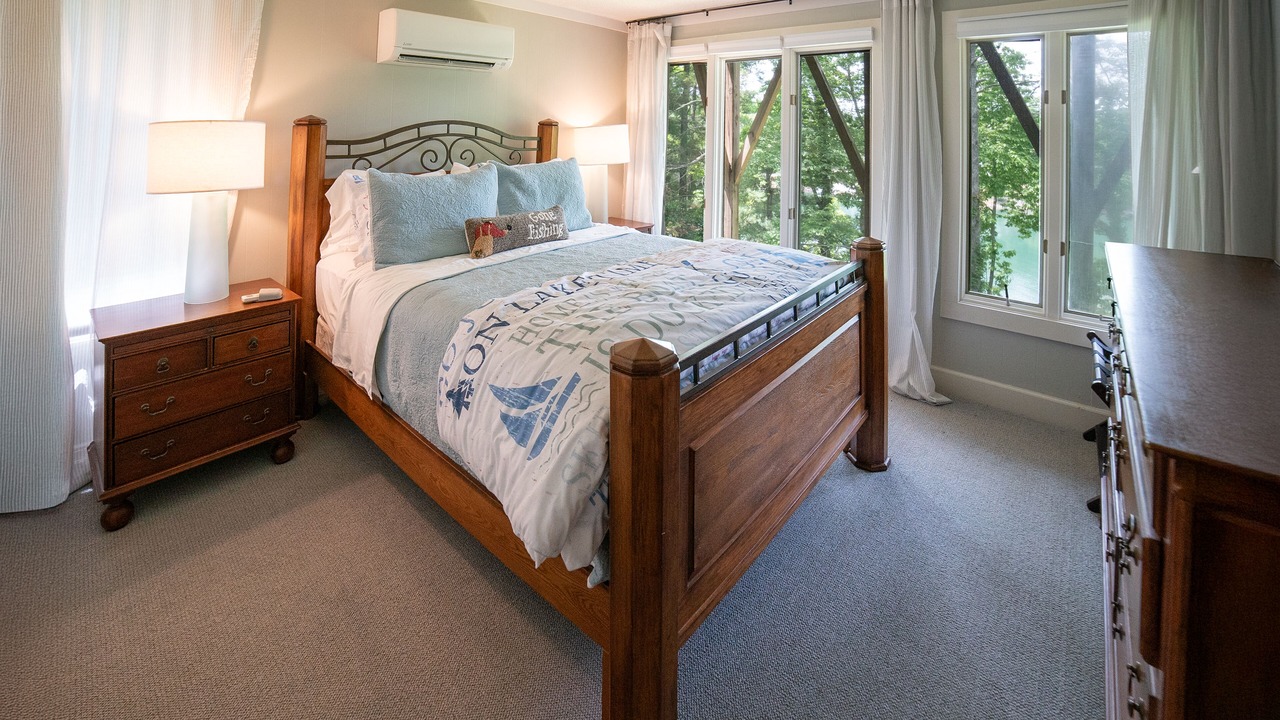 Photo of Bedroom in Nebo
