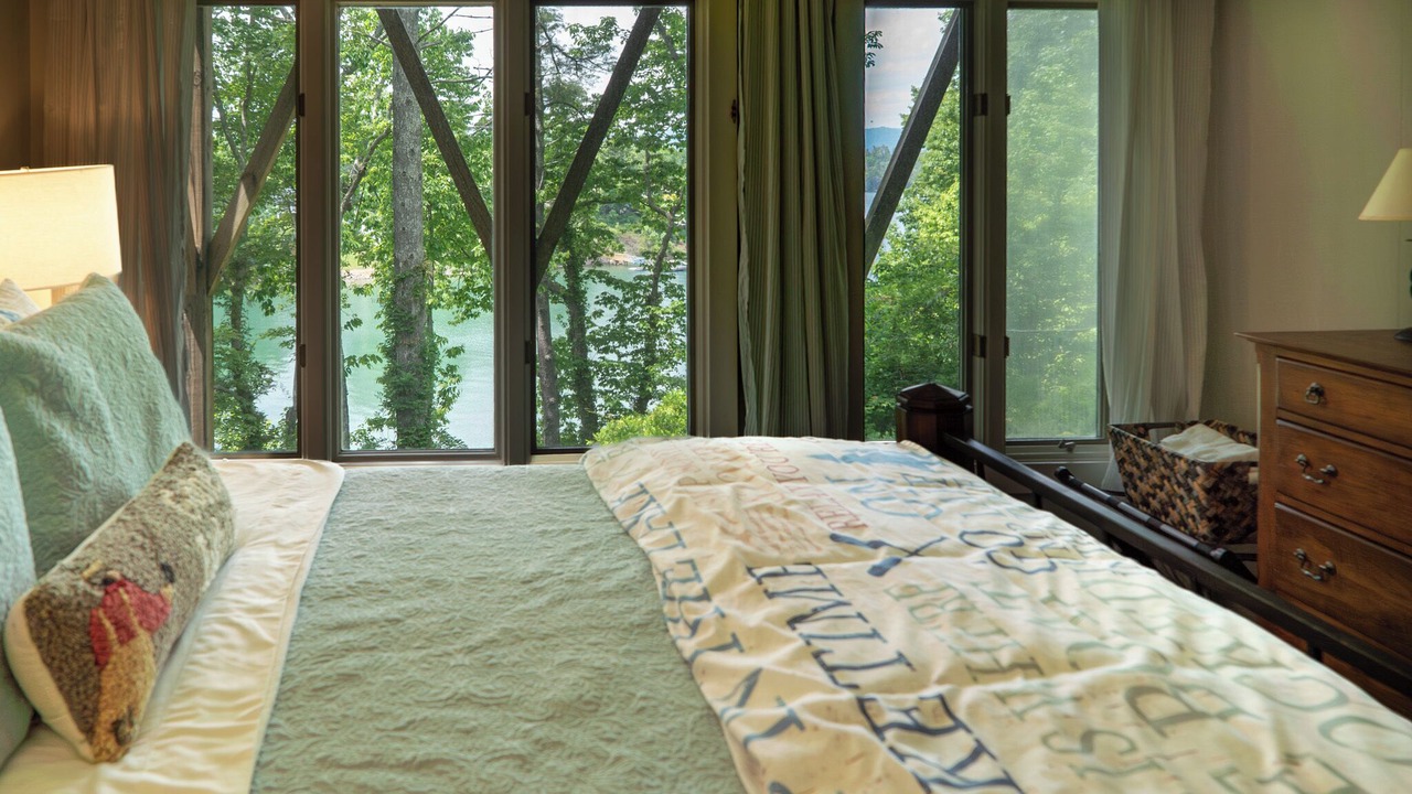 Photo of Bedroom in Nebo