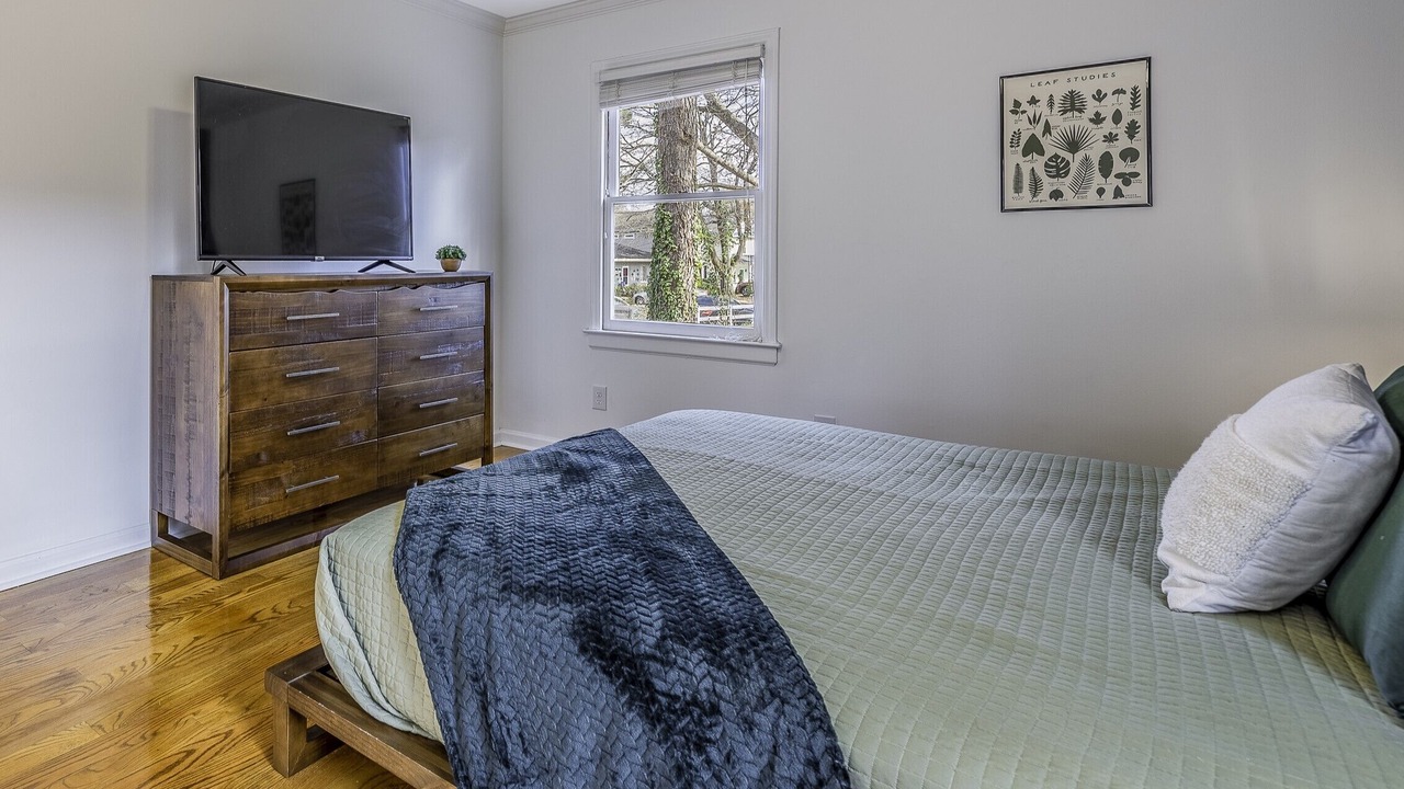 Photo of Bedroom in Downtown