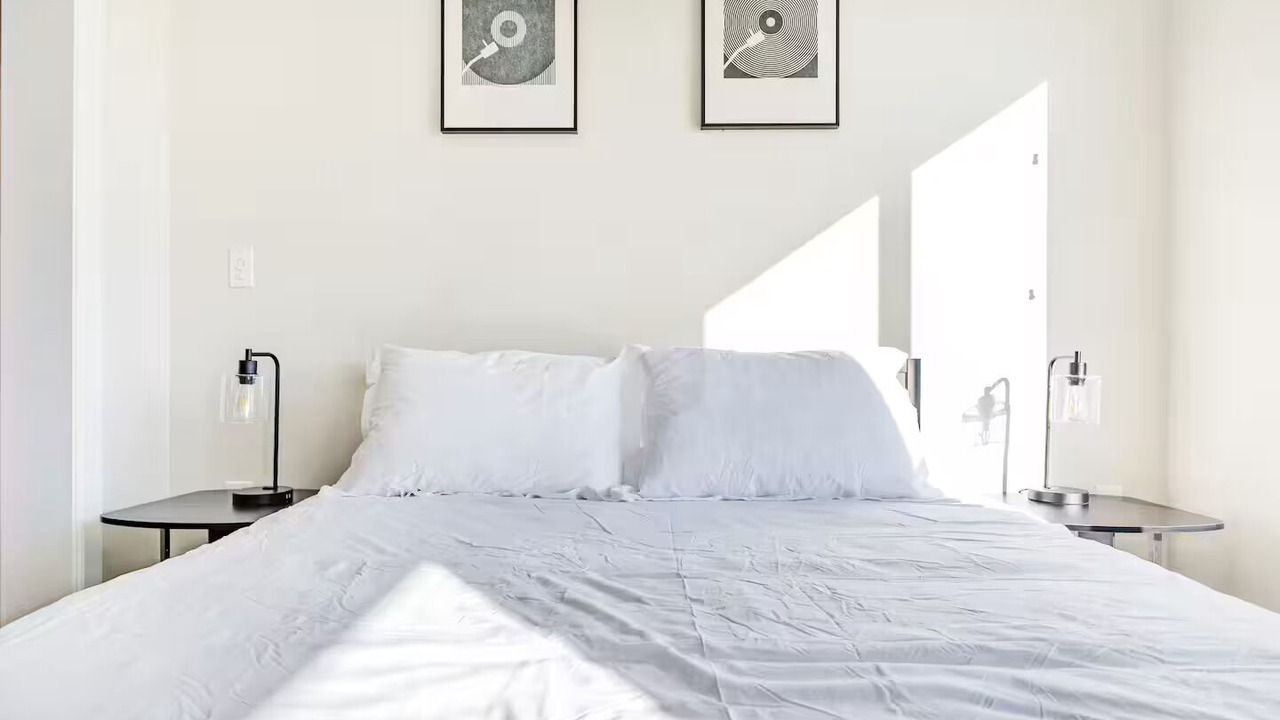 Photo of Bedroom in Eighth Avenue