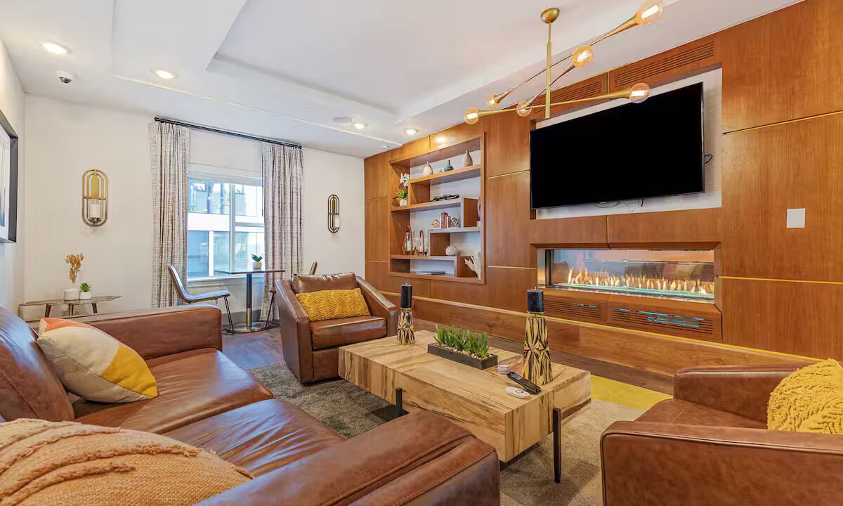 Photo of Livingroom in Eighth Avenue