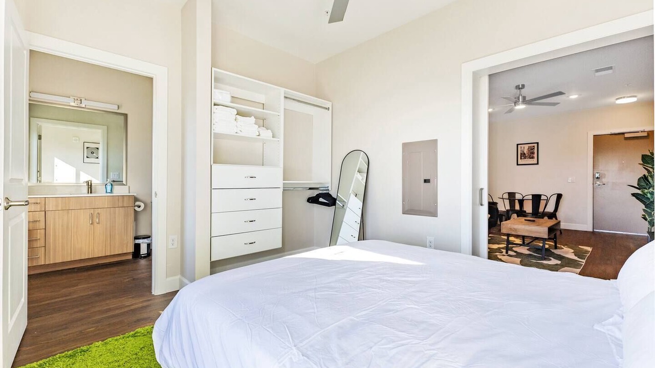 Photo of Bedroom in Eighth Avenue