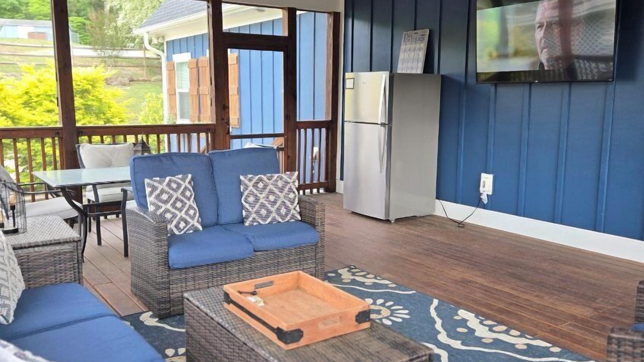 Photo of Livingroom in New London