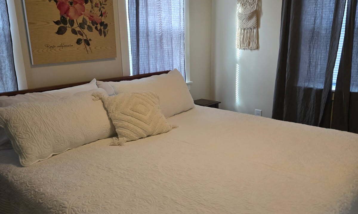 Photo of Bedroom in New London