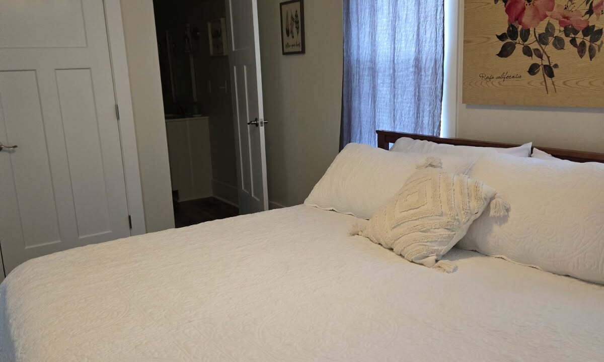 Photo of Bedroom in New London