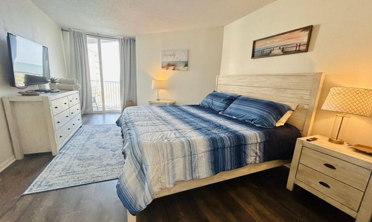 Photo of Bedroom in McCutcheon Field