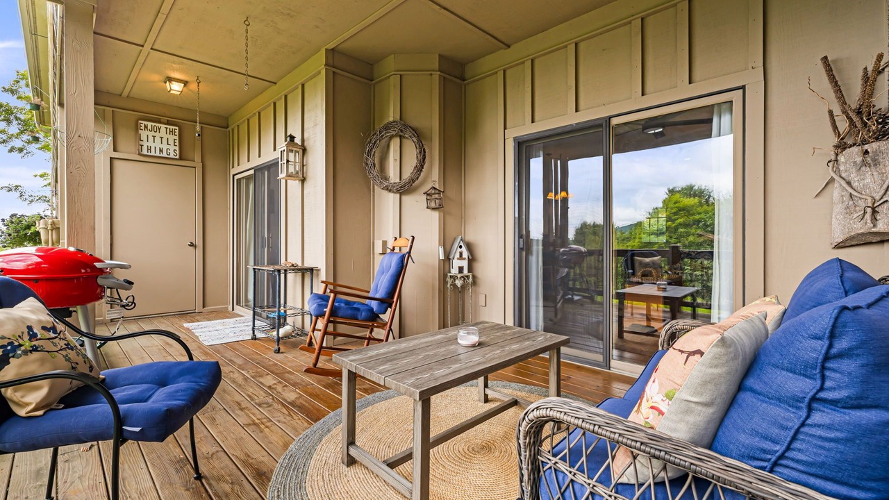 Photo of Patio Balcony in Wolf Laurel