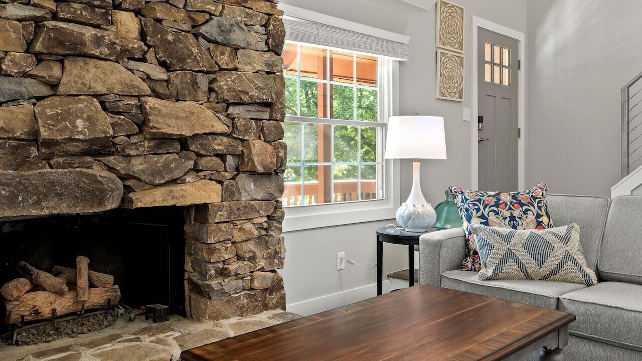 Photo of Livingroom in Royal Pines
