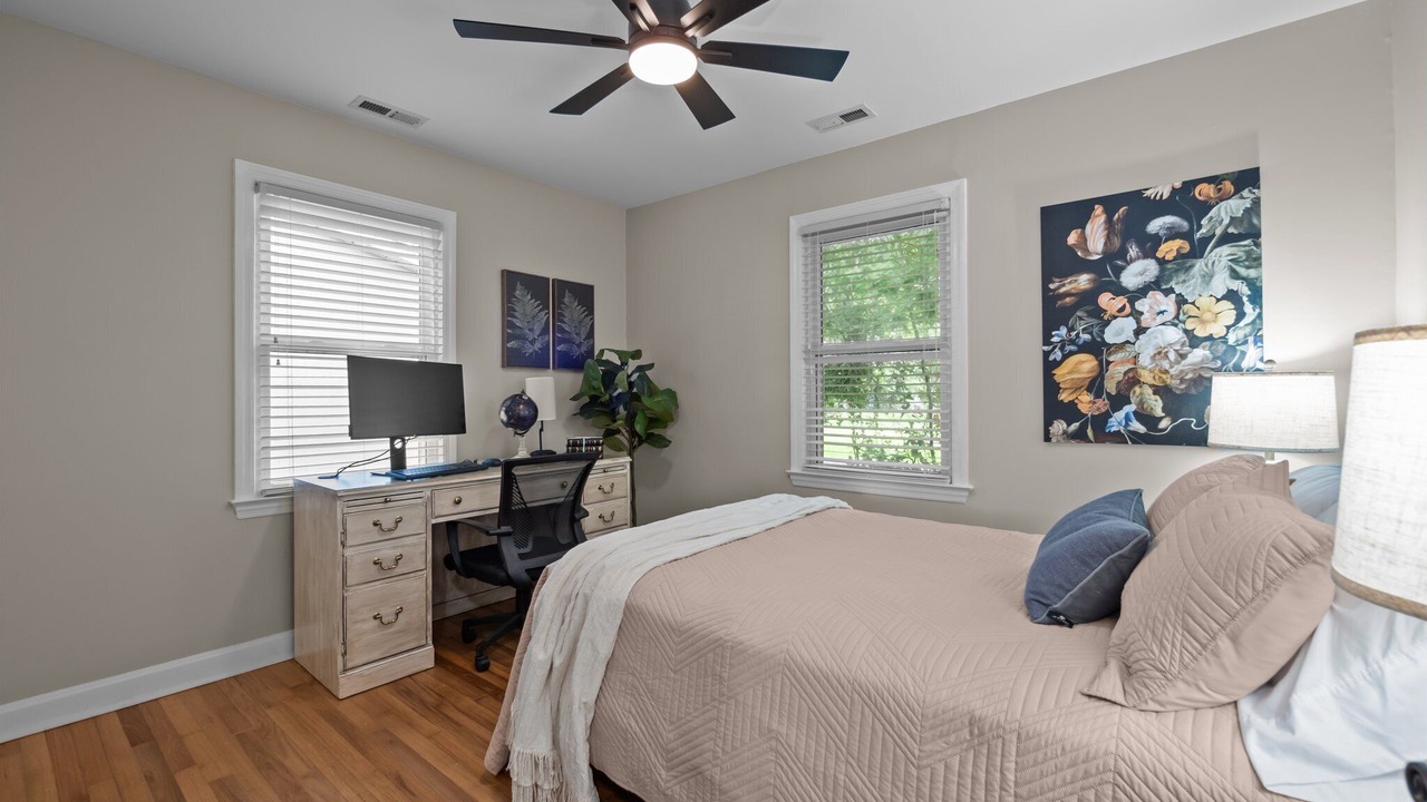 Photo of Bedroom in Cedar Point