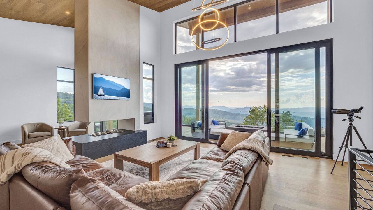 Photo of Livingroom in Beech Mountain