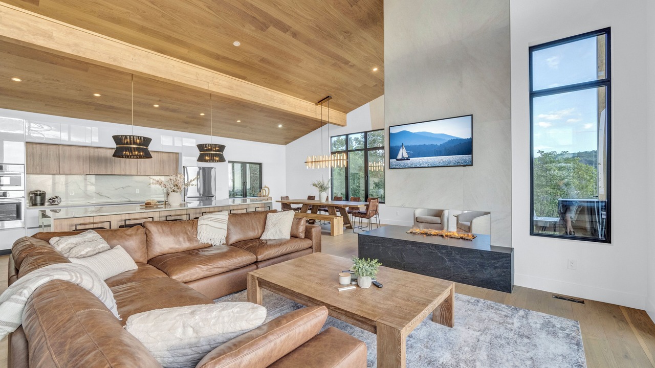 Photo of Livingroom in Beech Mountain