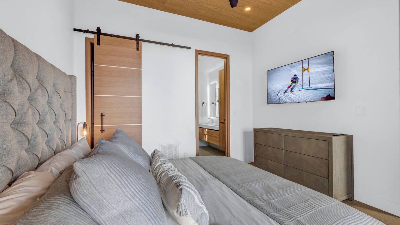 Photo of Bedroom in Beech Mountain