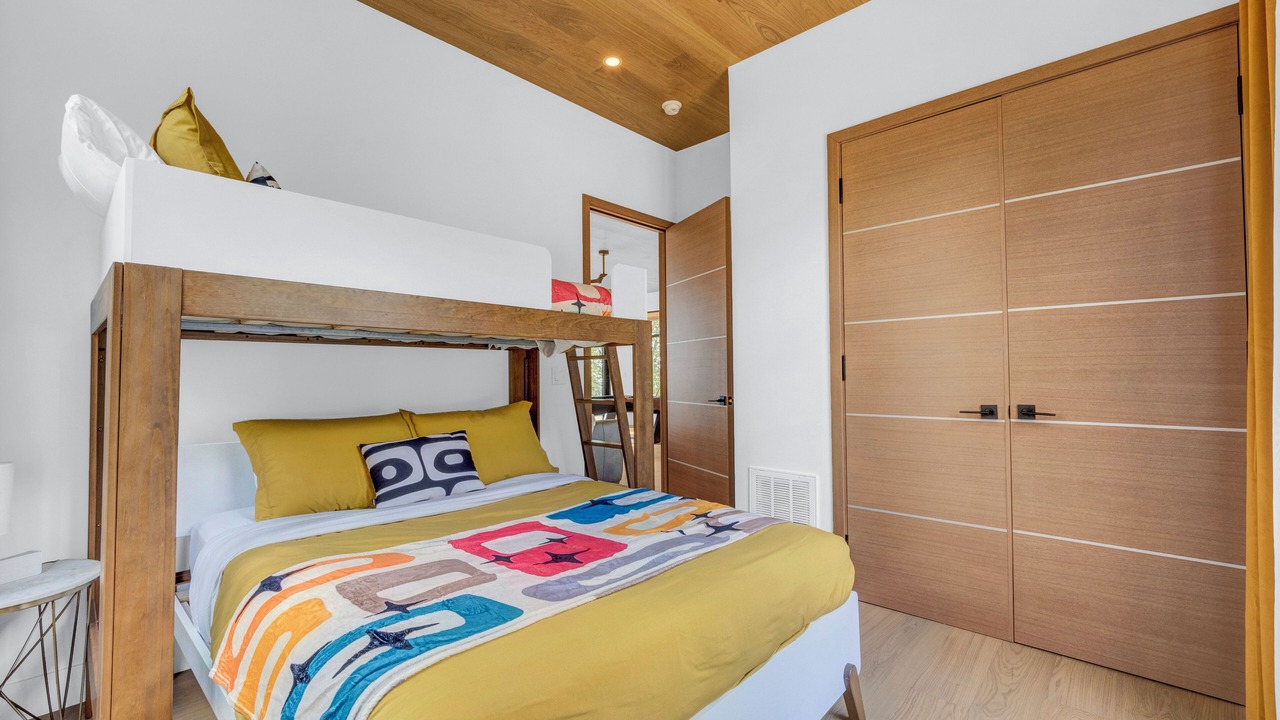Photo of Bedroom in Beech Mountain