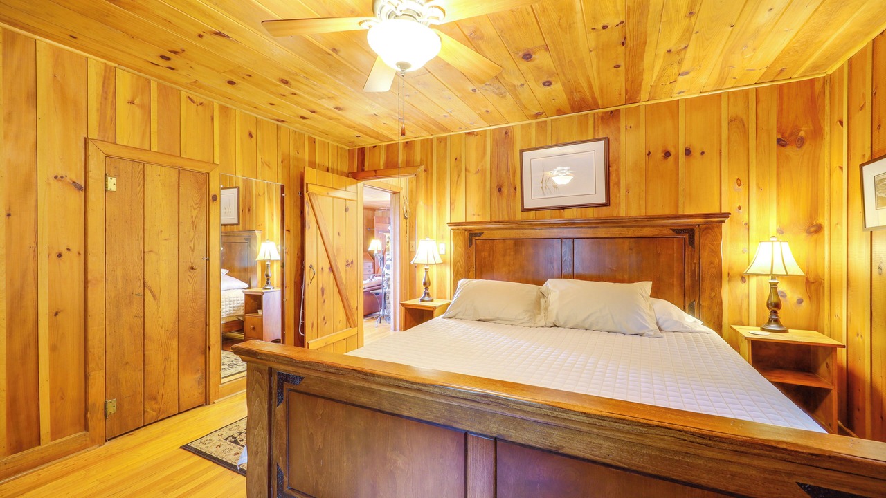 Photo of Bedroom in Little Switzerland