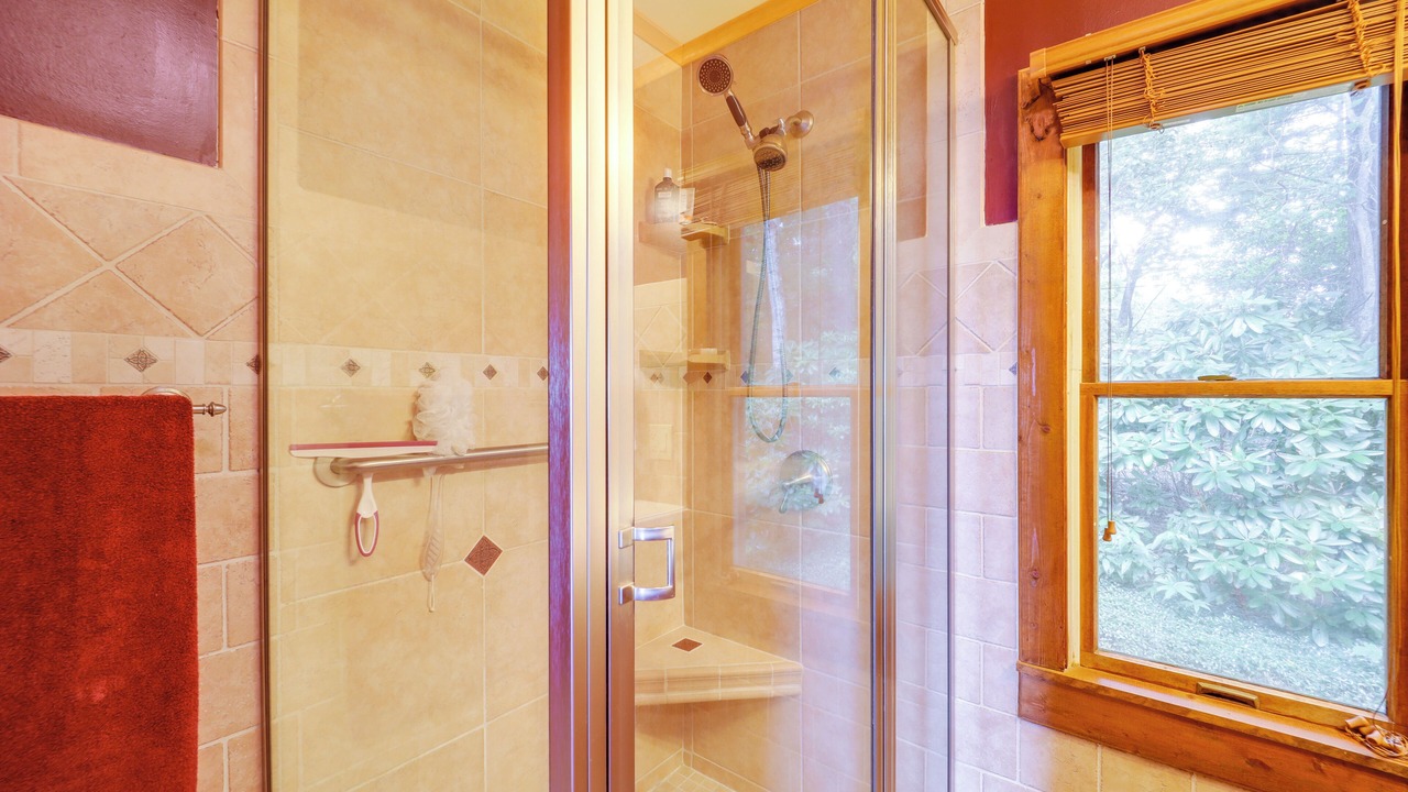 Photo of Bathroom in Little Switzerland