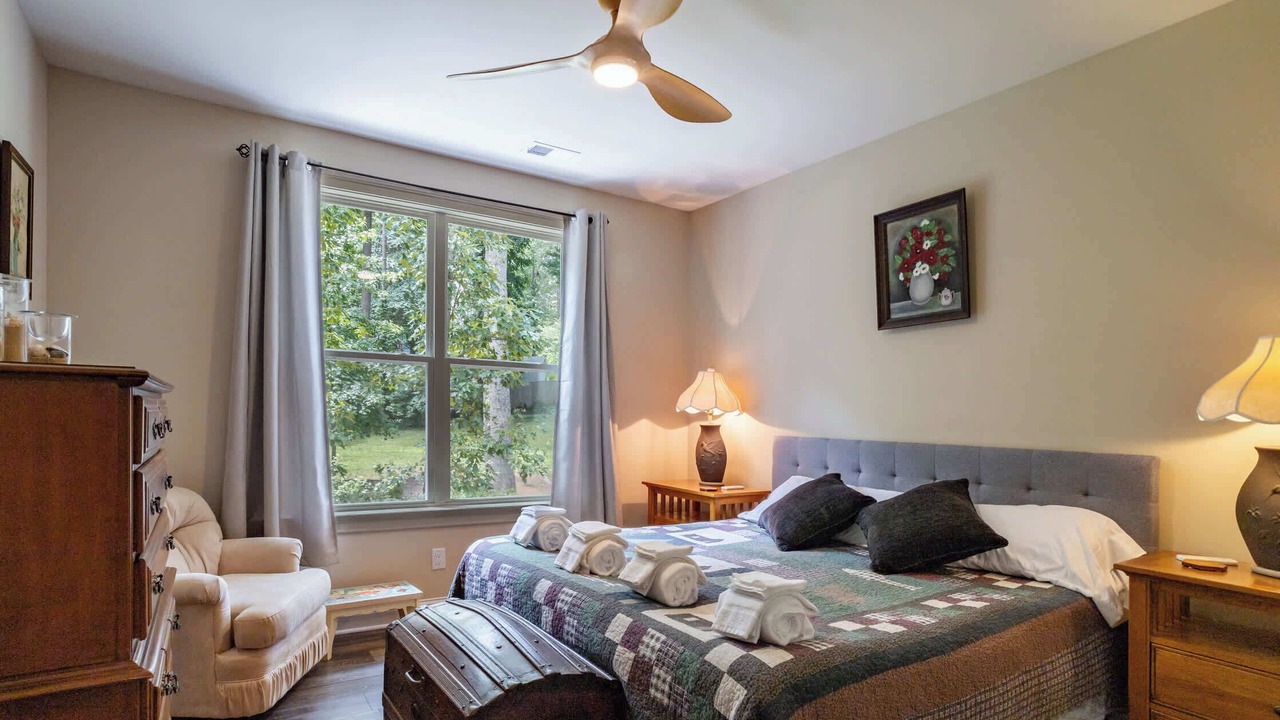Photo of Bedroom in Mayhew