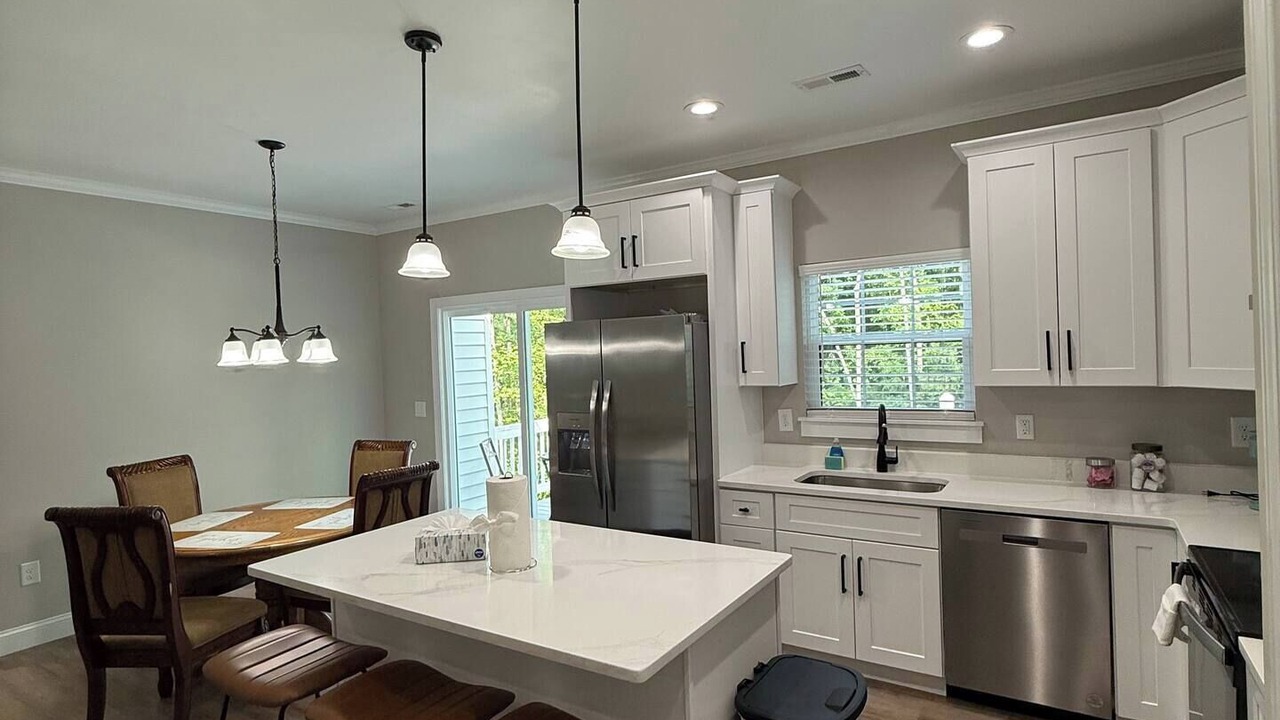 Photo of Kitchen in Glen Raven