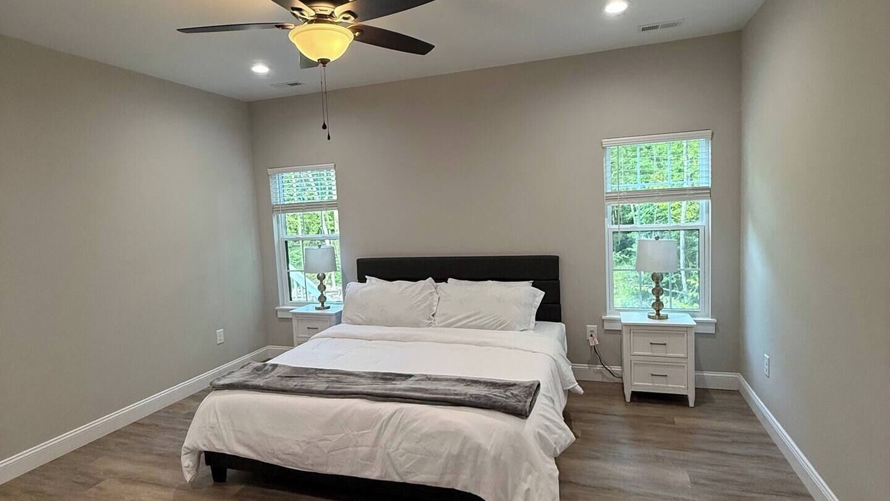 Photo of Bedroom in Glen Raven