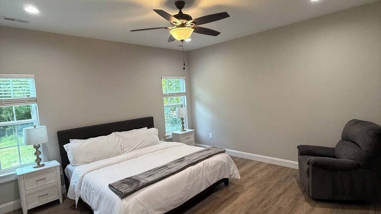Photo of Bedroom in Glen Raven