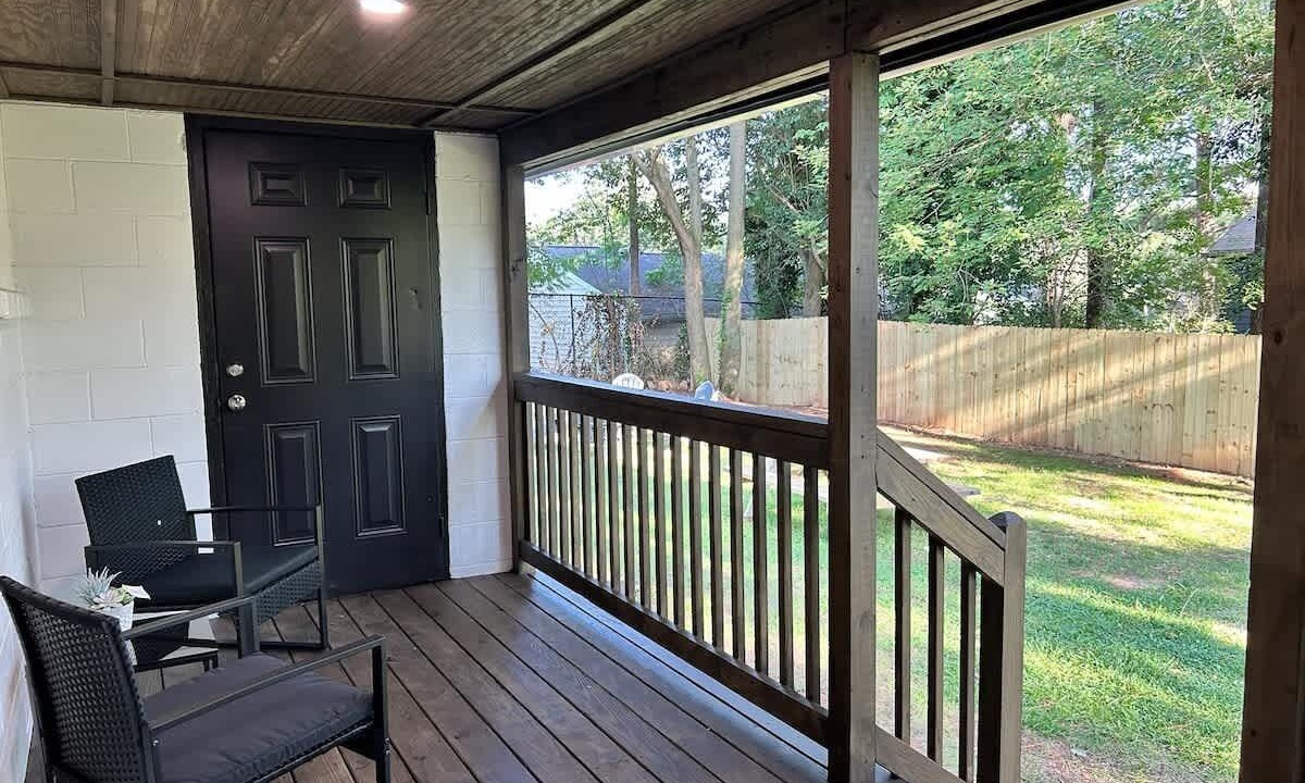 Photo of Patio Balcony in Southwest Raleigh