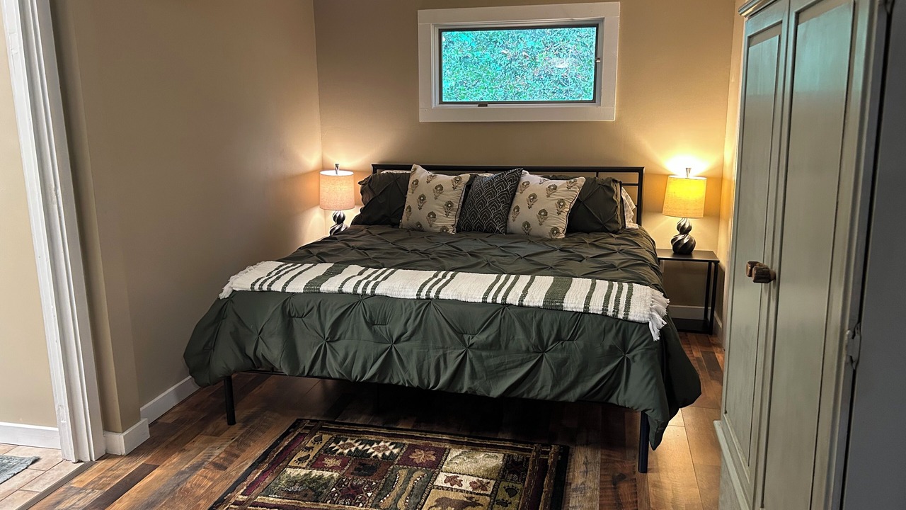 Photo of Bedroom in Cedar Mountain