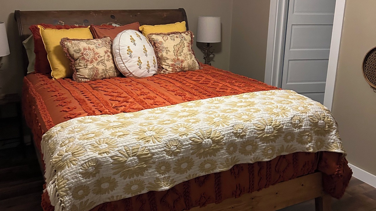 Photo of Bedroom in Cedar Mountain