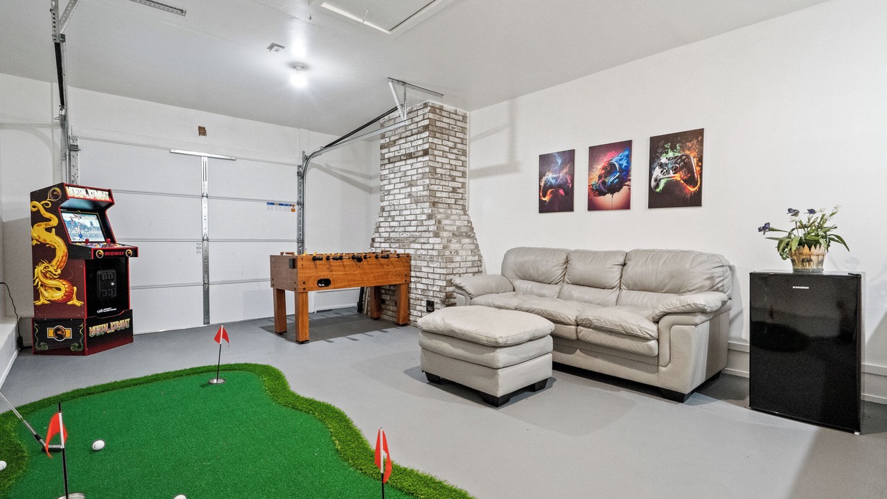 Photo of Bedroom in Pineville