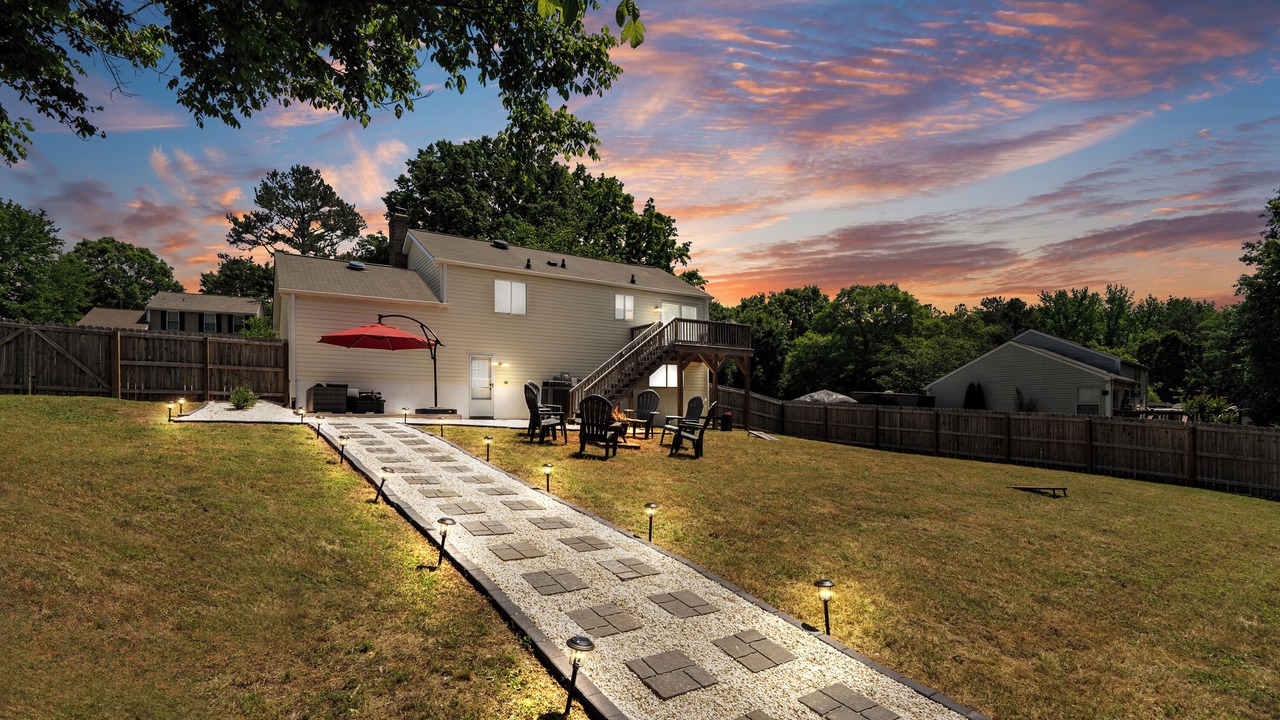 Photo of Outdoor in Pineville