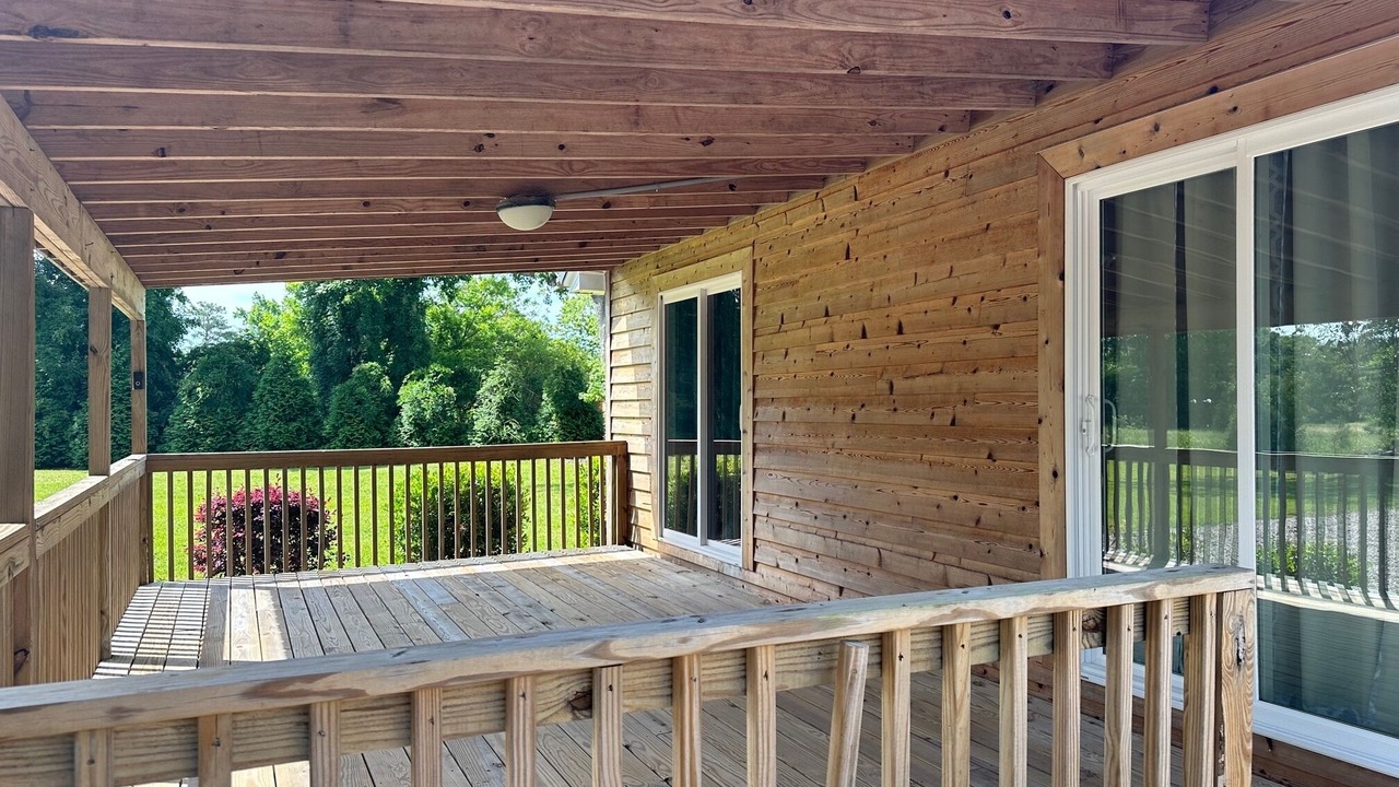 Photo of Patio Balcony in Morehead City