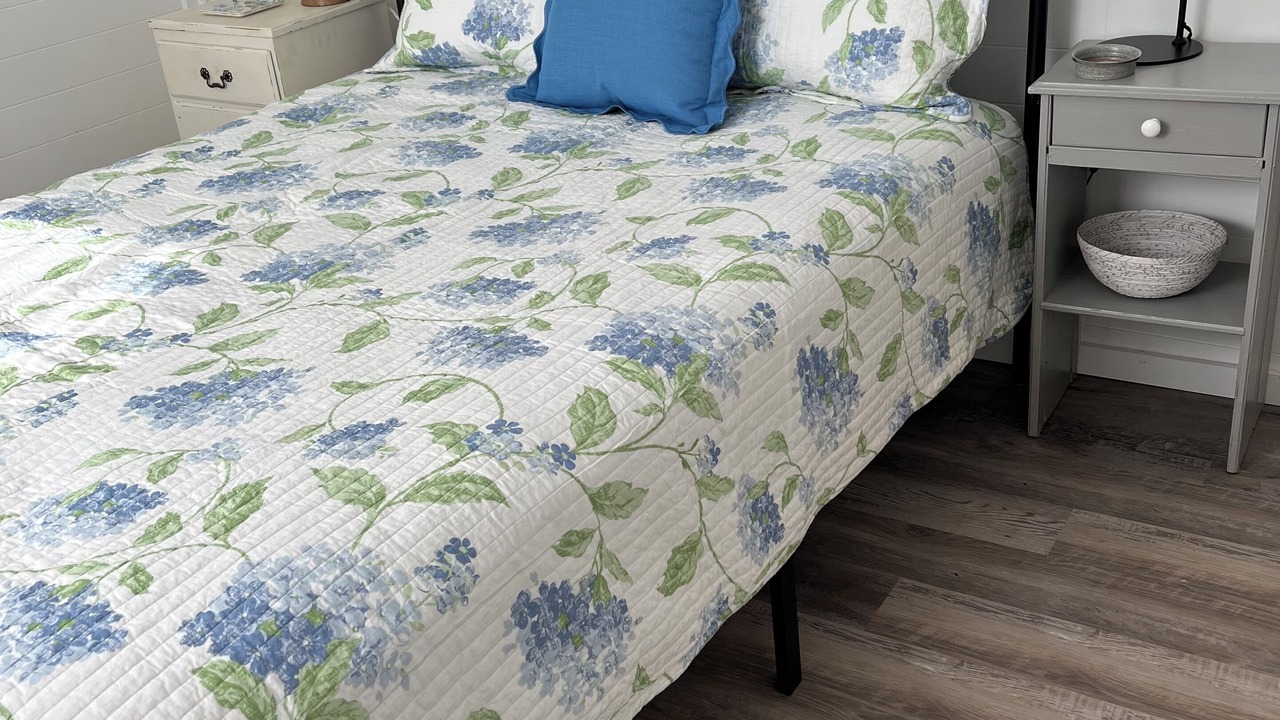 Photo of Bedroom in Marble