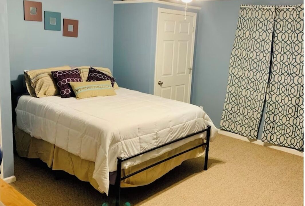 Photo of Bedroom in Kernersville