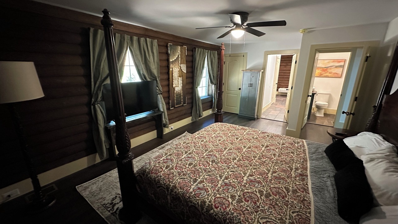 Photo of Bedroom in Joelton