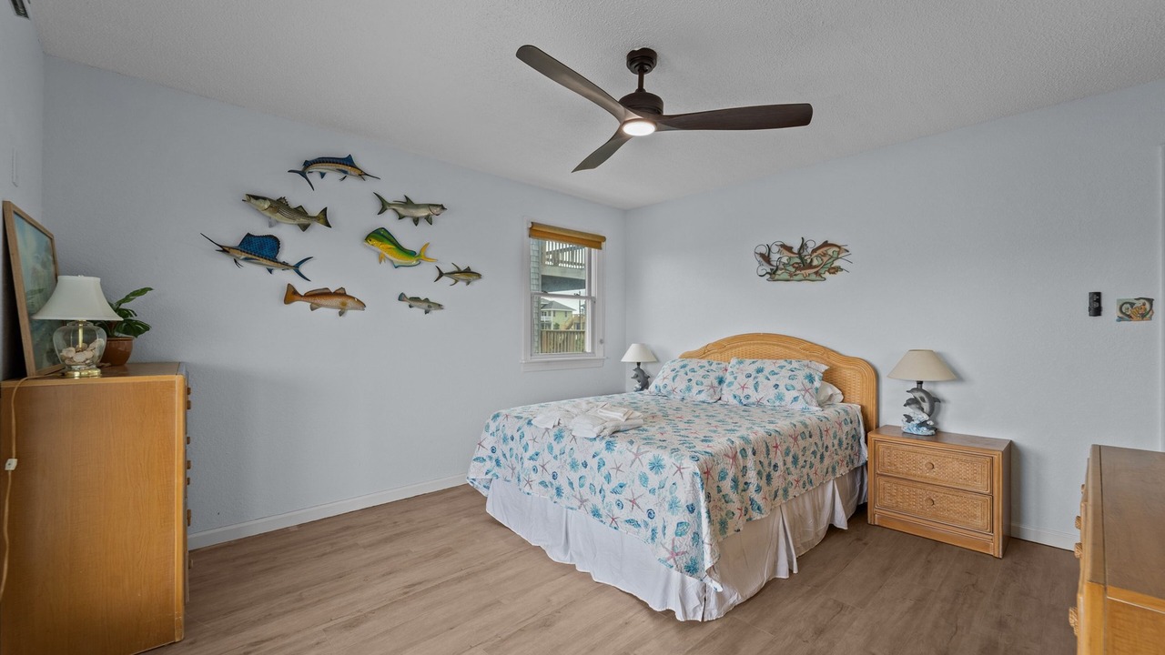 Photo of Bedroom in Waves
